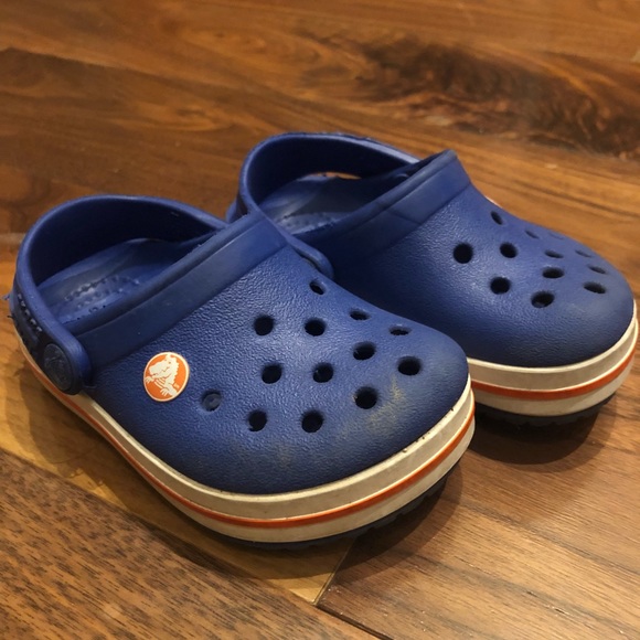 crocs big kid size 5